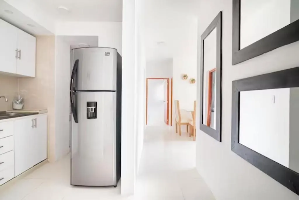 Apto Torre Primi Cerca A La Playa, Aeropuerto Y Al Centro Cartagena  Apartment